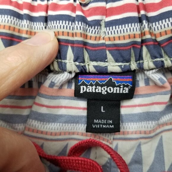 Patagonia Barely Baggies Shorts Women's Size Large Belay Stripe Desert Sage - Picture 3 of 12